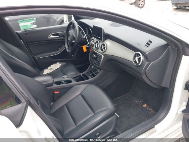 2014 MERCEDES-BENZ CLA 250 WDDSJ4EB7EN155734 Photo 4