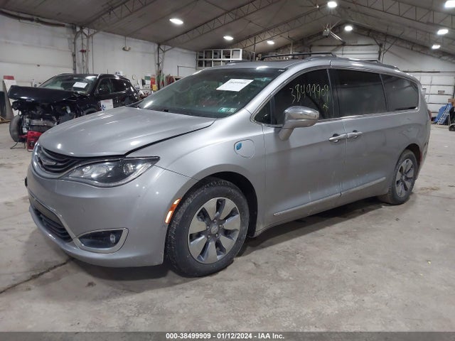 Chrysler Pacifica Hybrid Platinum 2017 2C4RC1N72HR745554 Image 2