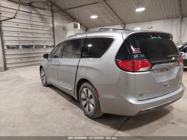 Chrysler Pacifica Hybrid Platinum 2017 2C4RC1N72HR745554 Image 3