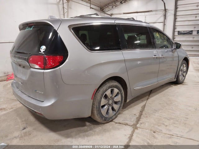 Chrysler Pacifica Hybrid Platinum 2017 2C4RC1N72HR745554 Image 4