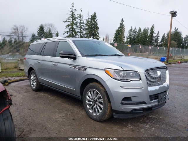 5LMJJ3NT4NEL05235 Lincoln Navigator Standard L