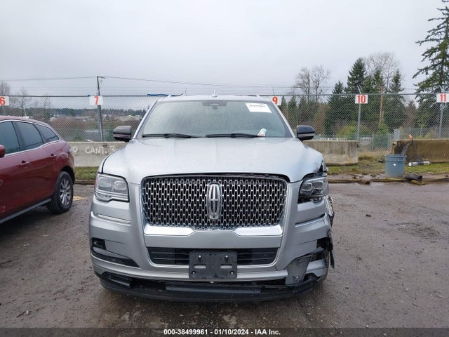 5LMJJ3NT4NEL05235 Lincoln Navigator Standard L
