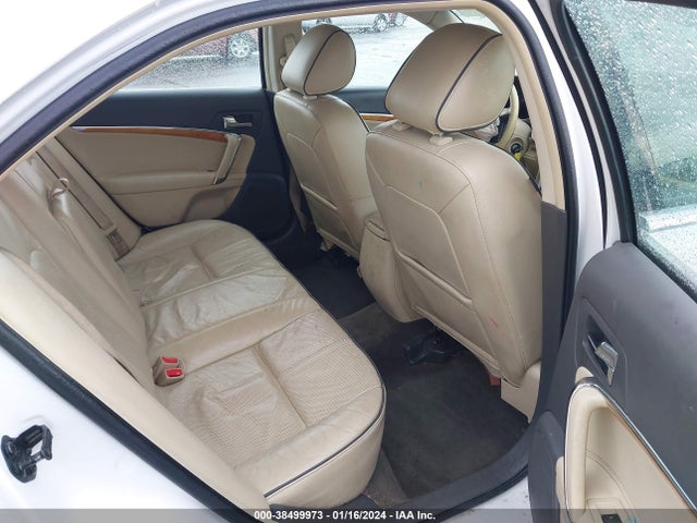 2011 LINCOLN MKZ VIN: 3LNHL2GC3BR756555