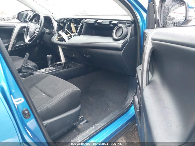 Toyota Rav4 Xle 2018 JTMWFREV2JJ729209 Image 5