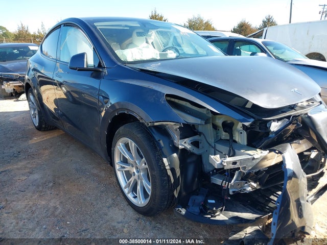 2023 TESLA MODEL Y 7SAYGAEE7PF903589 Photo 0