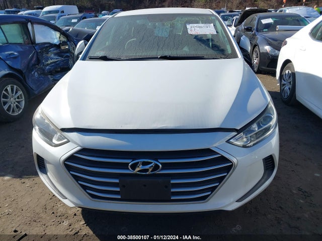 Hyundai 2017 2017 5NPD84LF9HH009344 Image 28