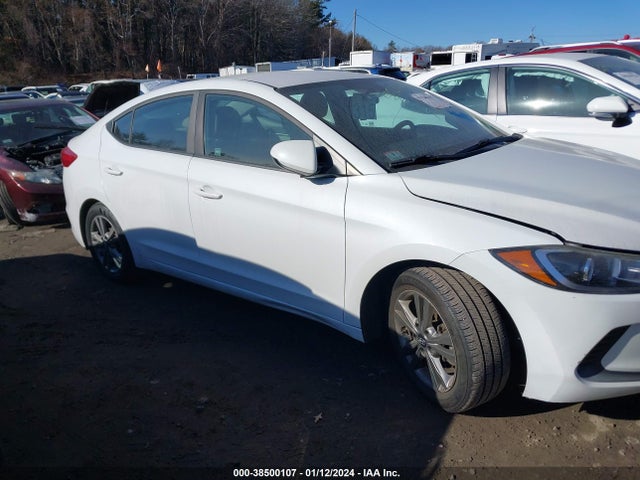 Hyundai 2017 2017 5NPD84LF9HH009344 Image 29