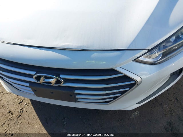 Hyundai 2017 2017 5NPD84LF9HH009344 Image 22