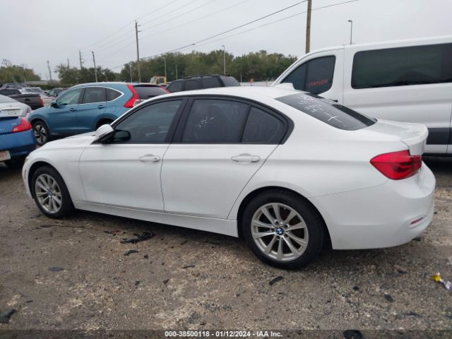 WBA8E1G55JNU89461 BMW 320i