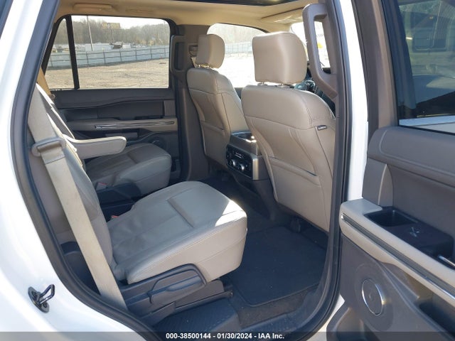 Ford Expedition Xlt 2020 1FMJU1HTXLEA74610 Image 8
