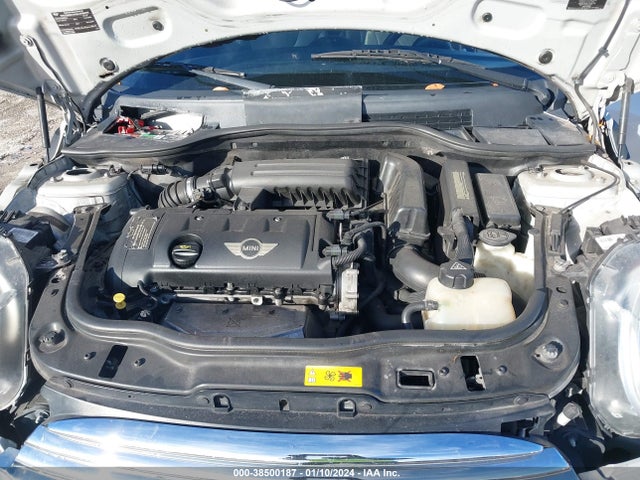 2011 MINI COOPER WMWSU3C55BT252573 Photo 9
