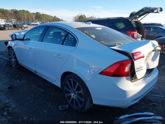 LYV402FKXGB088963 Volvo S60 Inscription T5 Drive-e Premier