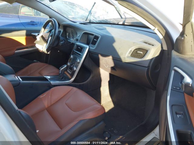 LYV402FKXGB088963 Volvo S60 Inscription T5 Drive-e Premier
