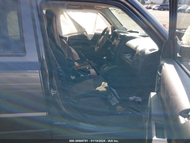 1C4NJRBB7FD426548 Jeep Patriot Sport