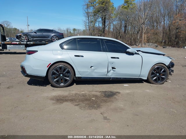 BMW 760i Xdrive 2023 WBA33EJ08PCM43096 Image 12