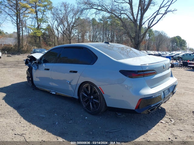 BMW 760i Xdrive 2023 WBA33EJ08PCM43096 Image 3