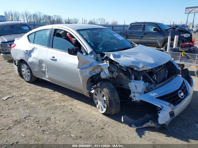 2019 NISSAN VERSA 1.6 SV VIN: 3N1CN7AP6KL813824