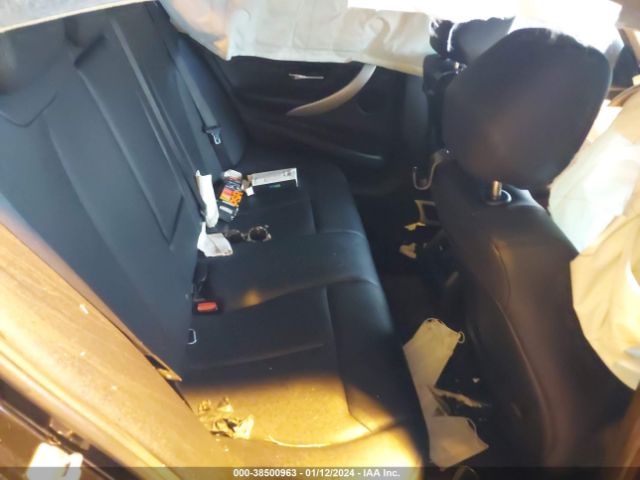 WBA3B1C50FK137373 BMW 320i
