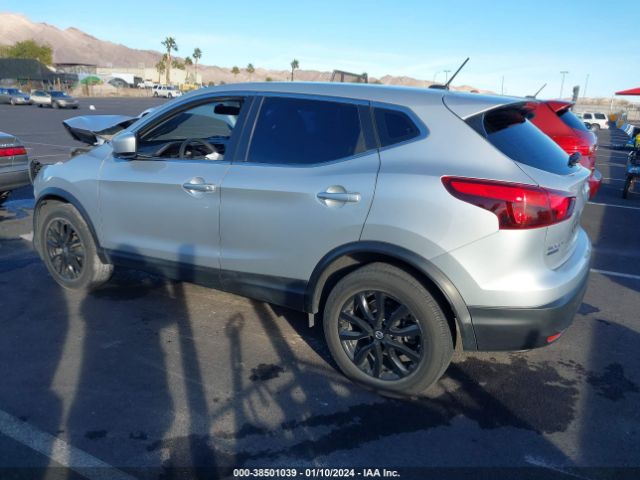 JN1BJ1CP6KW221903 Nissan Rogue Sport S