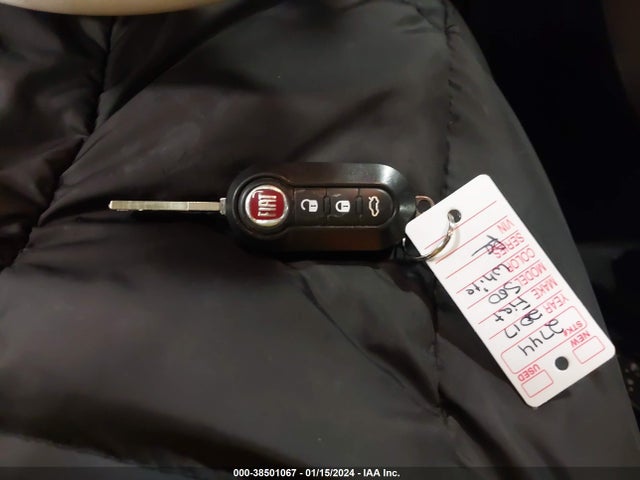 2017 FIAT 500E 3C3CFFGE6HT600718 Photo 10