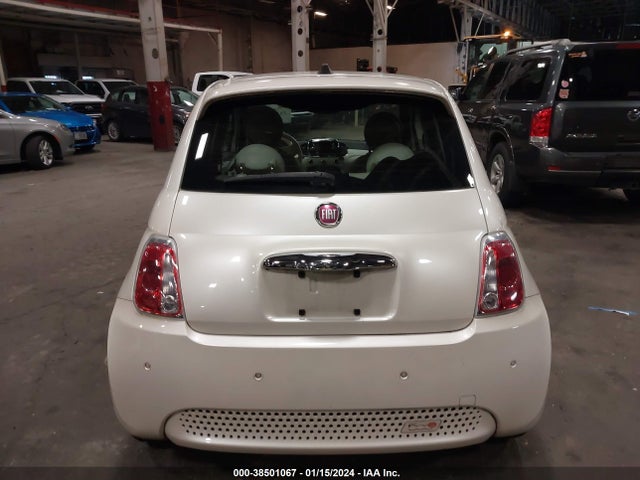 Fiat 500E BATTERY ELECTRIC 2017 3C3CFFGE6HT600718 Image 16