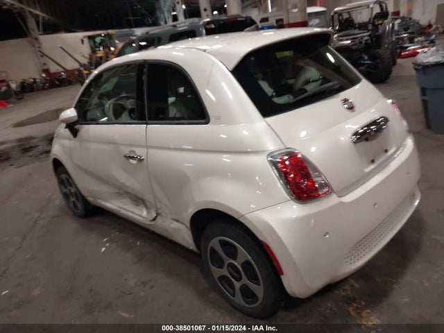 2017 FIAT 500E 3C3CFFGE6HT600718 Photo 2