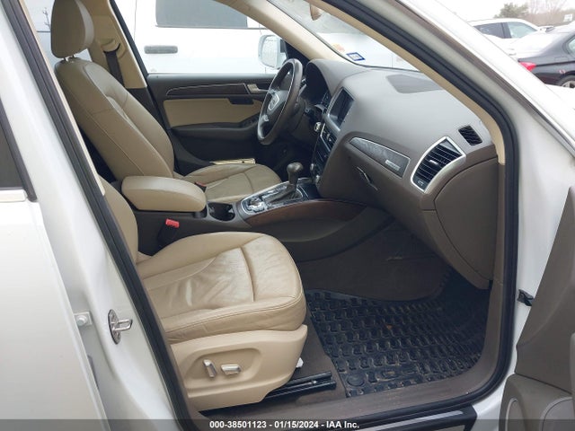 Audi Q5 2.0t Premium 2015 WA1LFAFP1FA094134 Image 5