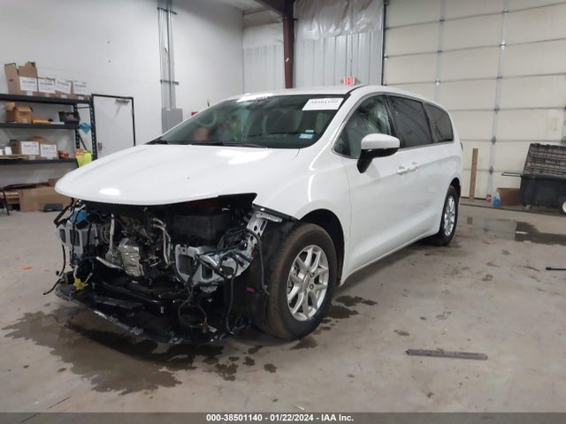 2C4RC1CG6PR616248 Chrysler Voyager Lx