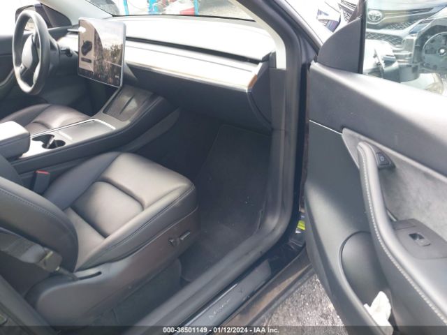 2022 TESLA MODEL Y 7SAYGDEF9NF463785 Photo 4