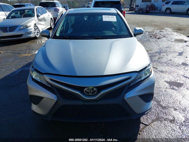 Toyota CAMRY SE 2018 4T1B11HK1JU064037 Image 12