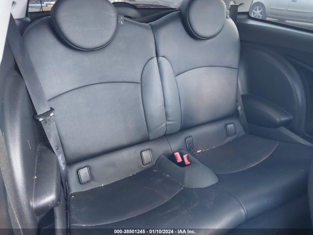 2008 MINI COOPER S WMWMF73558TV33114 Photo 7
