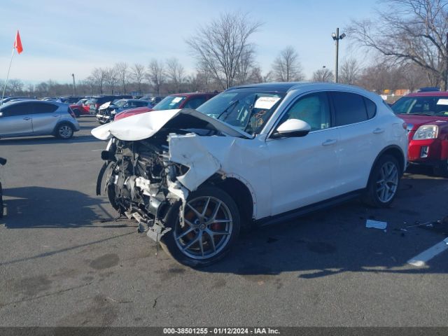 ZASFAKBN0J7B81936 Alfa Romeo Stelvio Ti Awd