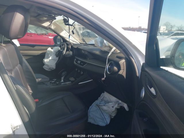 ZASFAKBN0J7B81936 Alfa Romeo Stelvio Ti Awd