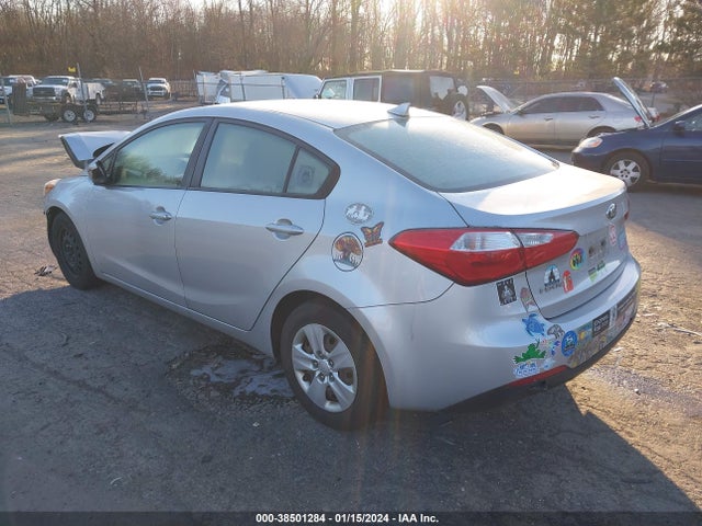 KIA FORTE LX 2016 KNAFK4A66G5523418 Image 3