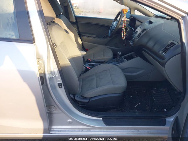 KIA FORTE LX 2016 KNAFK4A66G5523418 Image 5