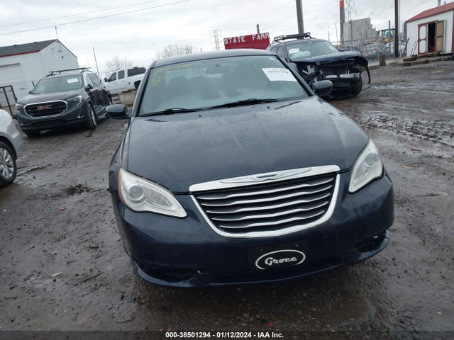 Chrysler 200 Touring 2014 1C3CCBBB3EN153369 Image 13
