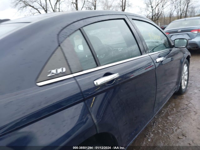1C3CCBBB3EN153369 Chrysler 200 Touring