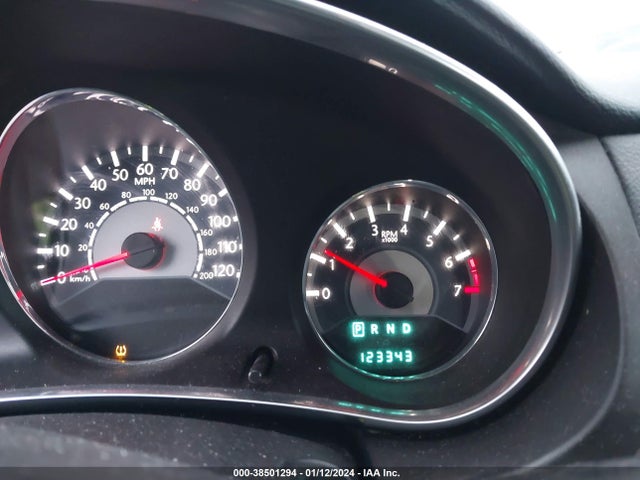 Chrysler 200 Touring 2014 1C3CCBBB3EN153369 Image 16
