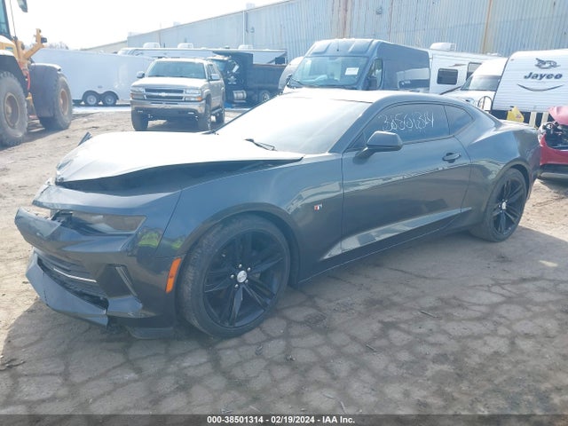 Chevrolet Camaro 1lt 2017 1G1FB1RS6H0115169 Image 2