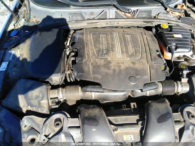 2014 JAGUAR XF SAJWA0EX8E8U17924 Photo 9