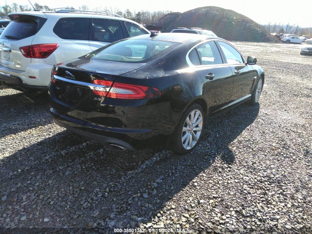 2014 JAGUAR XF SAJWA0EX8E8U17924 Photo 3
