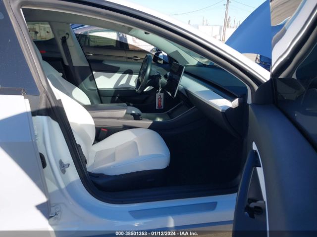 5YJ3E1EB4KF368149 Tesla Model 3 Long Range/performance