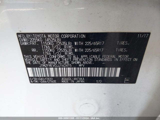 Toyota RAV4 LE 2018 JTMZFREV0JJ162415 Image 9