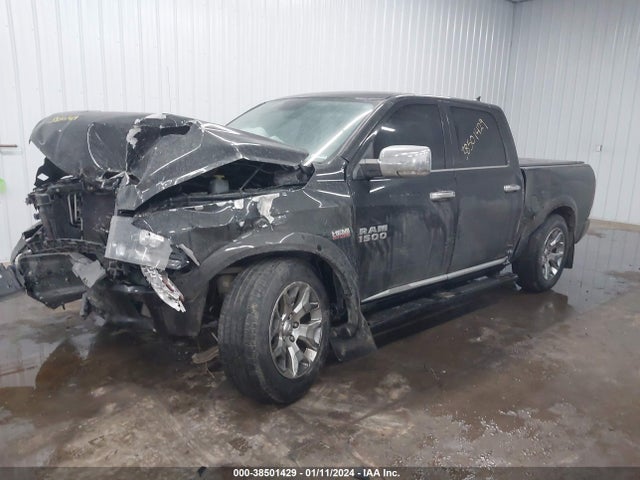 RAM 1500 Limited  4x4 5'7 Box 2018 1C6RR7PT6JS224313 Image 2