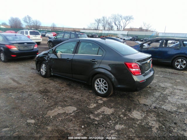 Chevrolet Sonic Lt Auto 2017 1G1JD5SH7H4103437 Image 3