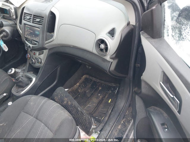 1G1JD6SB3F4168428 Chevrolet Sonic Lt Manual