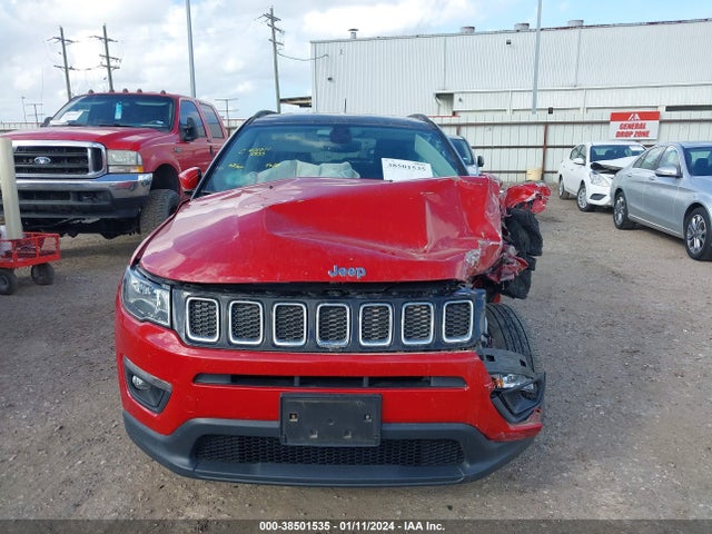 Jeep Compass Latitude Fwd 2018 3C4NJCBB6JT155935 Image 12