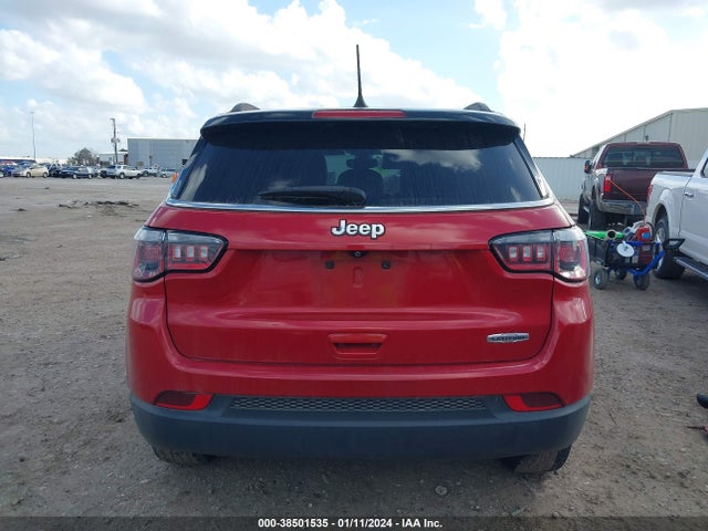 Jeep Compass Latitude Fwd 2018 3C4NJCBB6JT155935 Image 16