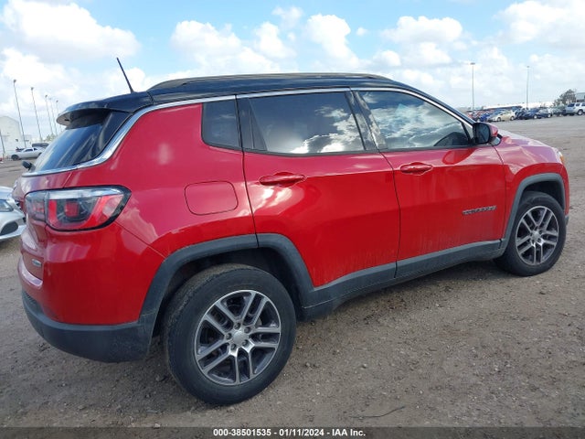 Jeep Compass Latitude Fwd 2018 3C4NJCBB6JT155935 Image 4