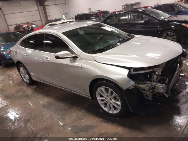 2018 1G1ZD5ST5JF265360 main image